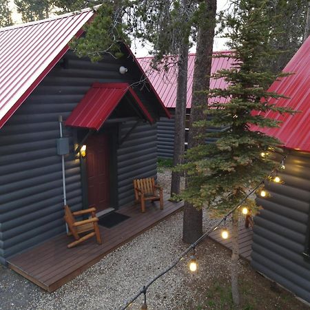 Yellowstone Cabins And Rv West Yellowstone Exterior photo